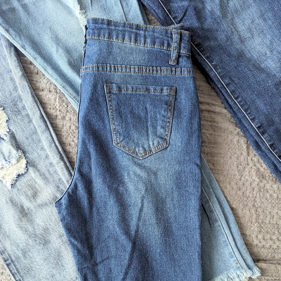 Jeans - Picture 11 of 13